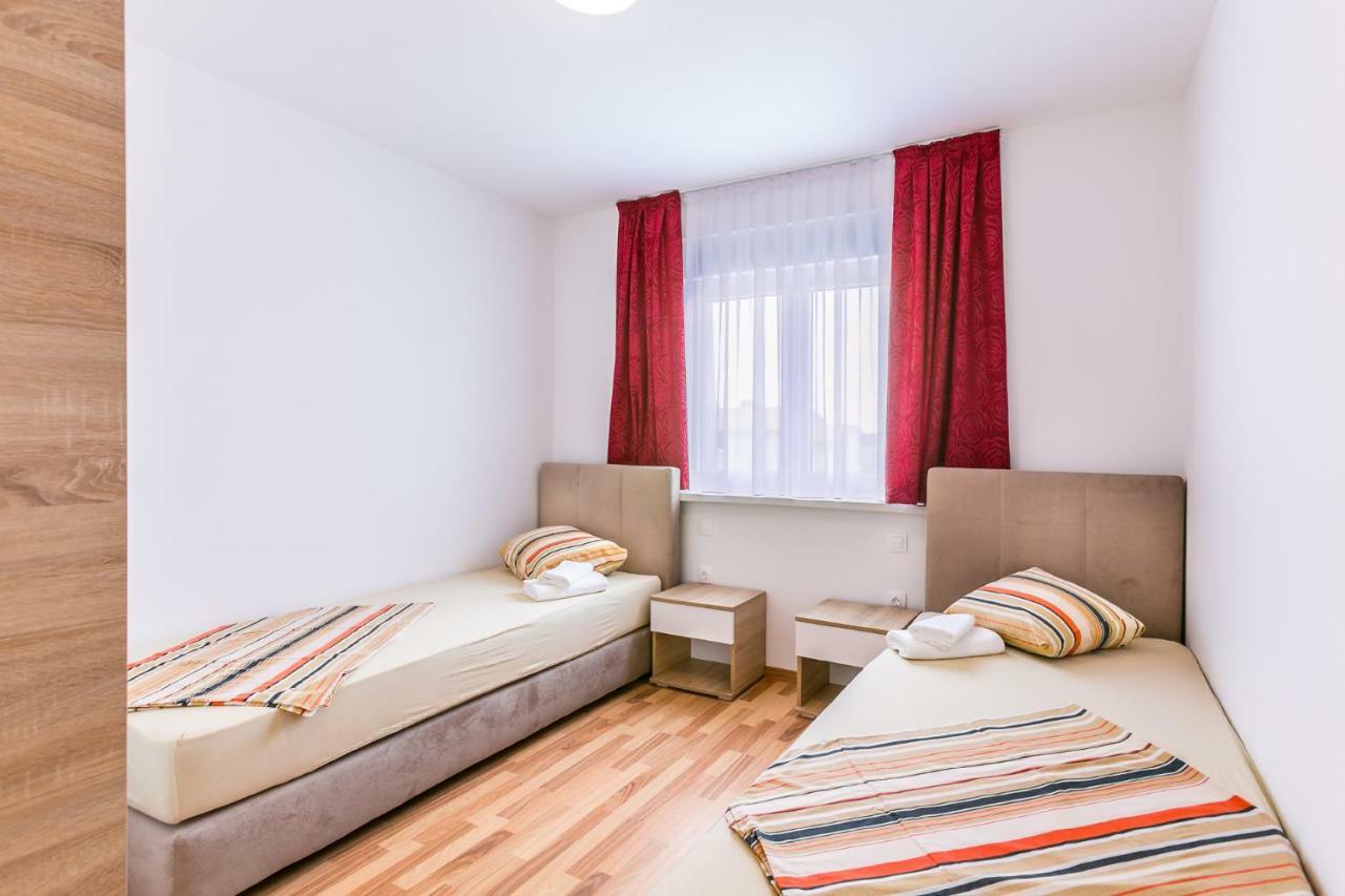 Hotel Dragan K2 Medulin Zewnętrze zdjęcie